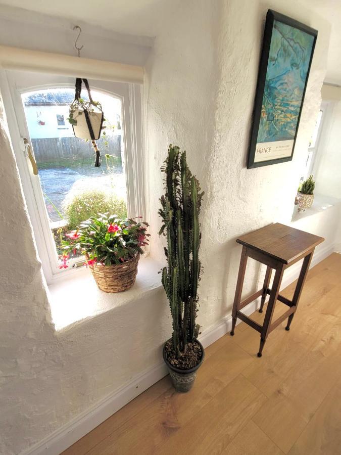 Idyllic Cornish Cottage, Superking Bed, Private Garden Dogs Welcome Truro Exteriör bild