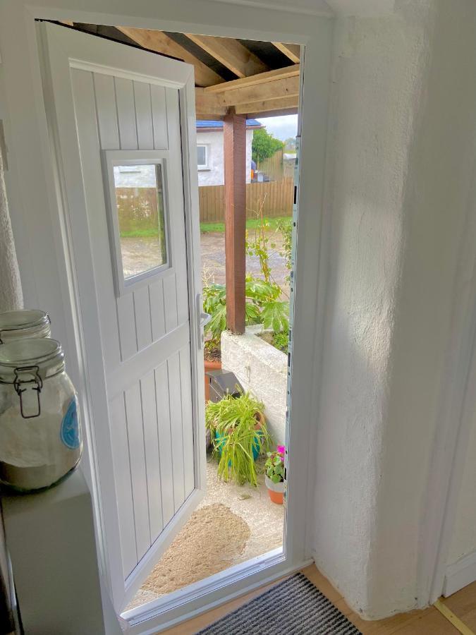 Idyllic Cornish Cottage, Superking Bed, Private Garden Dogs Welcome Truro Exteriör bild