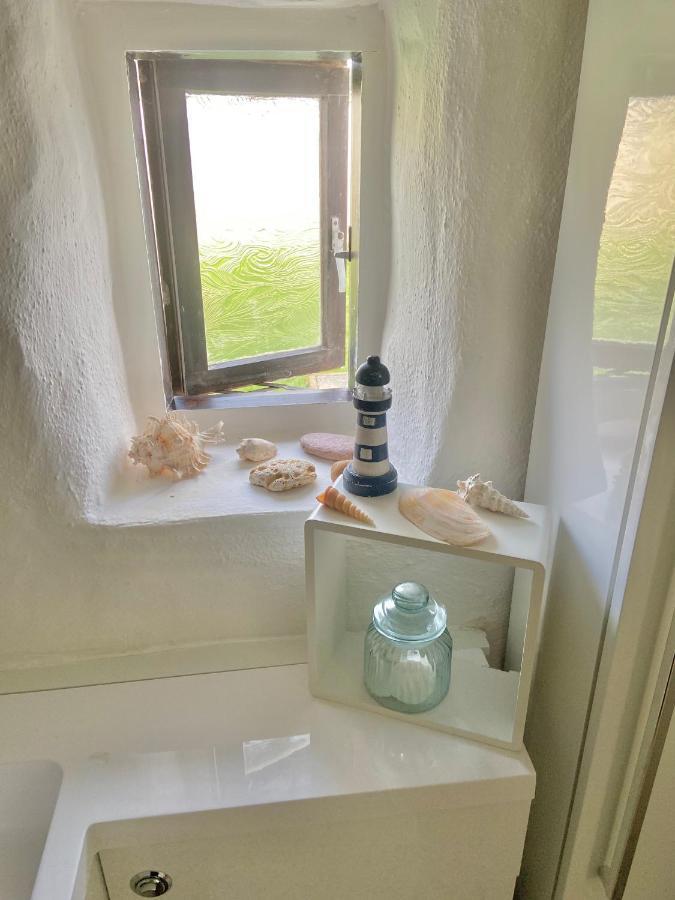 Idyllic Cornish Cottage, Superking Bed, Private Garden Dogs Welcome Truro Exteriör bild