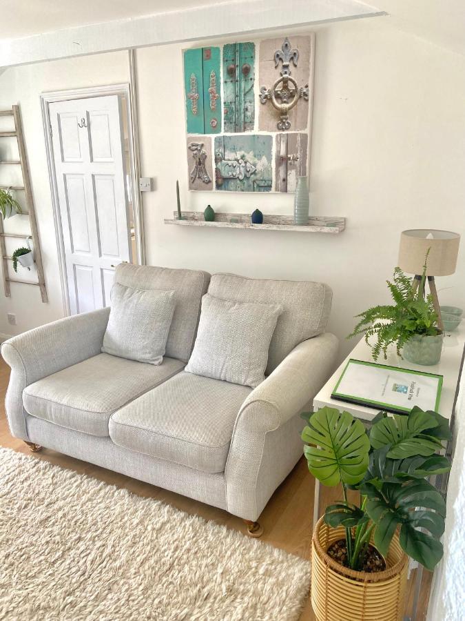 Idyllic Cornish Cottage, Superking Bed, Private Garden Dogs Welcome Truro Exteriör bild
